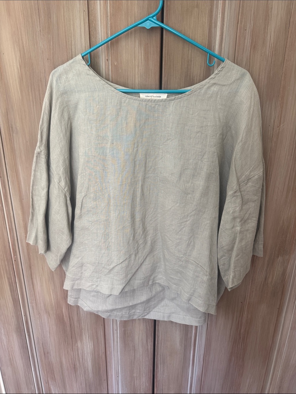 Relaxed Boatneck Linen Tunic in Sage